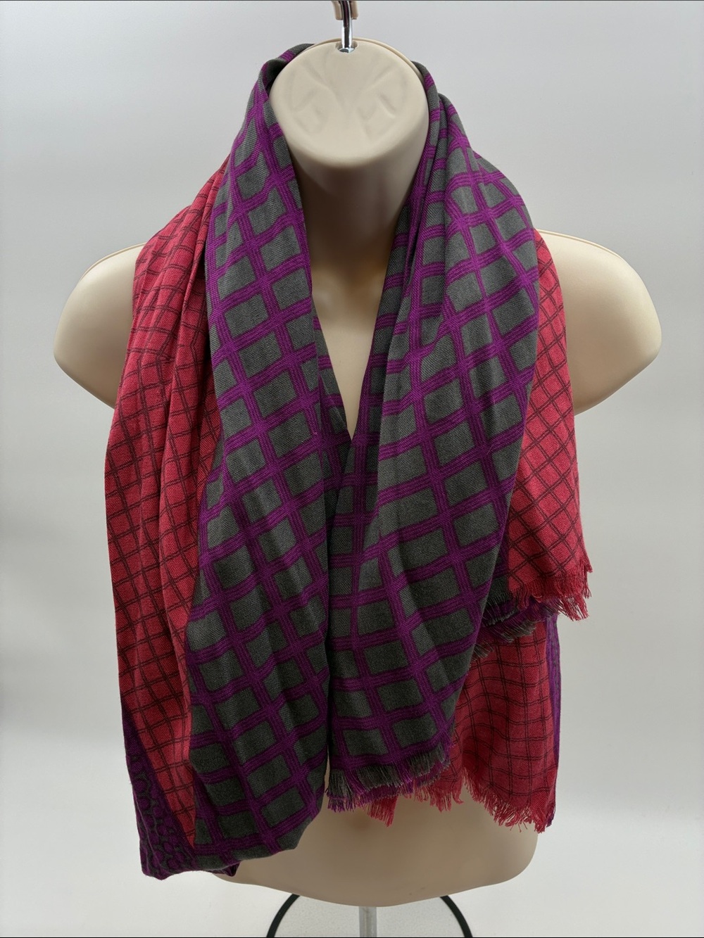 Versatile Purple & Red Geometric Women's Scarf